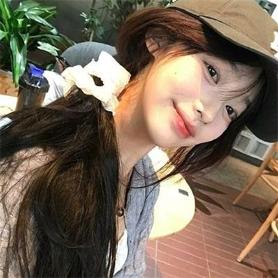 美国青年